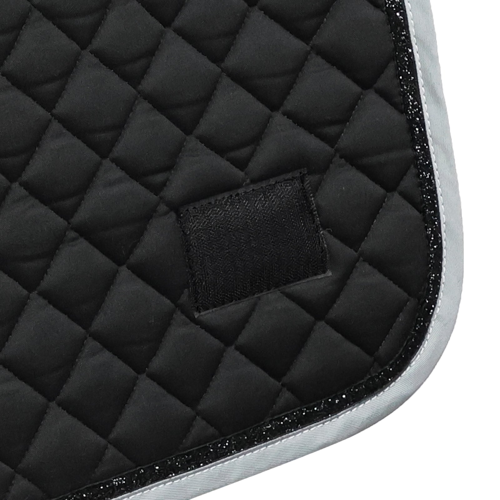 Klett Detail Klett auf Schabracke für Startnummer EQUEST