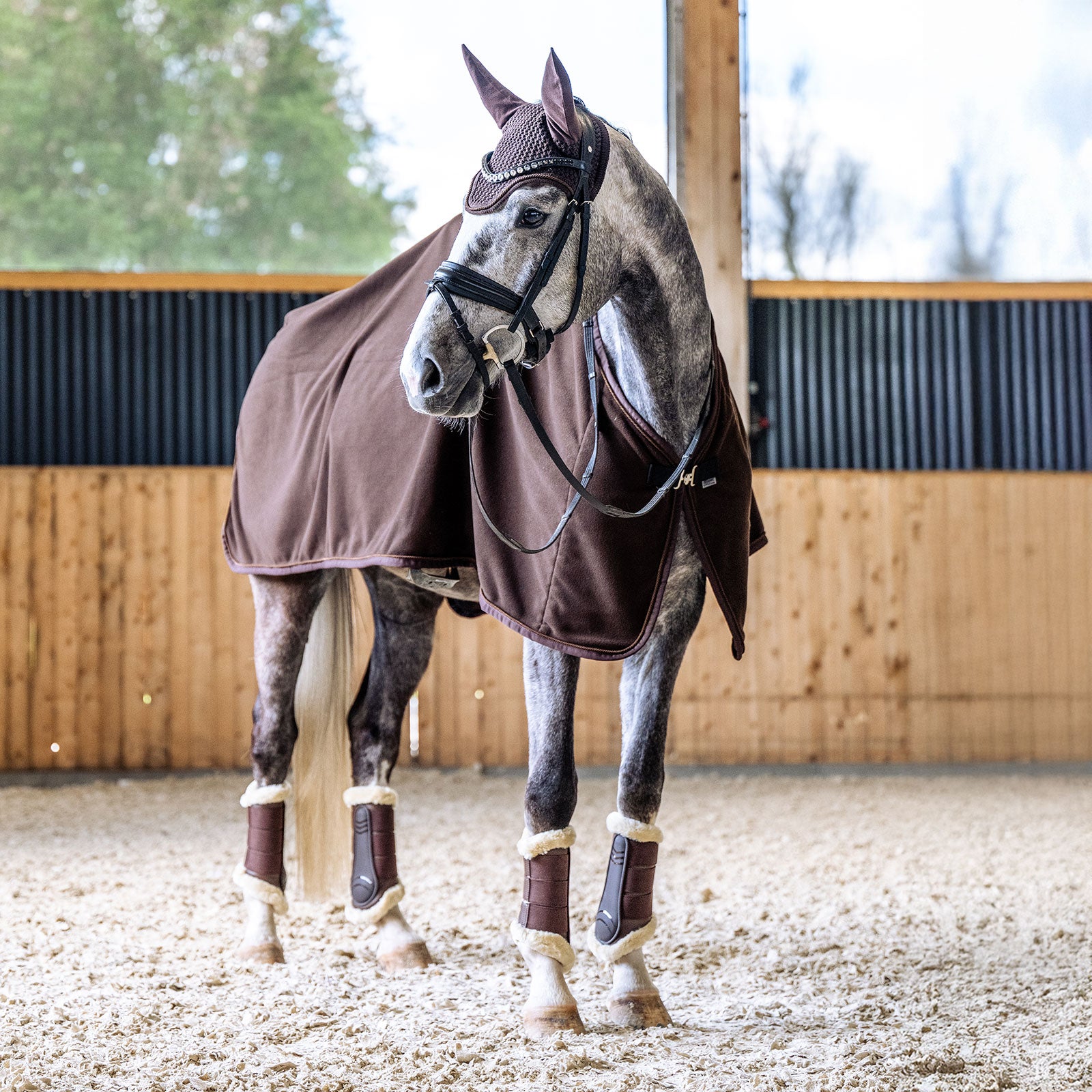 EQUEST ALPHA FLEECE Regular Blanket with Drawstring