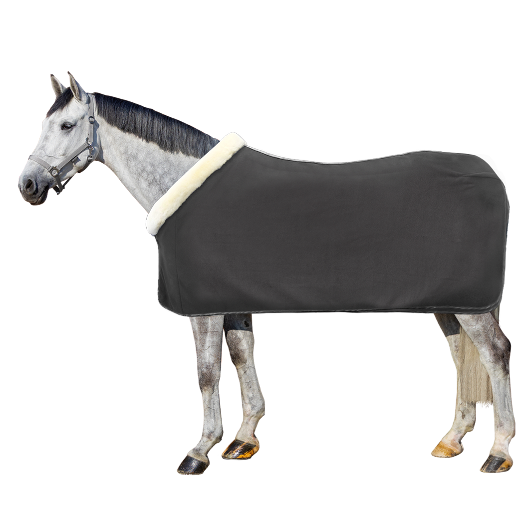 EQUEST Decke Alpha Fleece Regular mit EQ Illusion Fellkragen in Anthracite mit Satin-Einfassung SAT Anthracite
