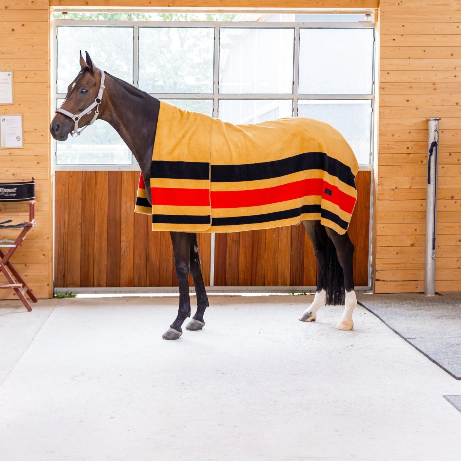 EQUEST Dralon Blanket Pureline