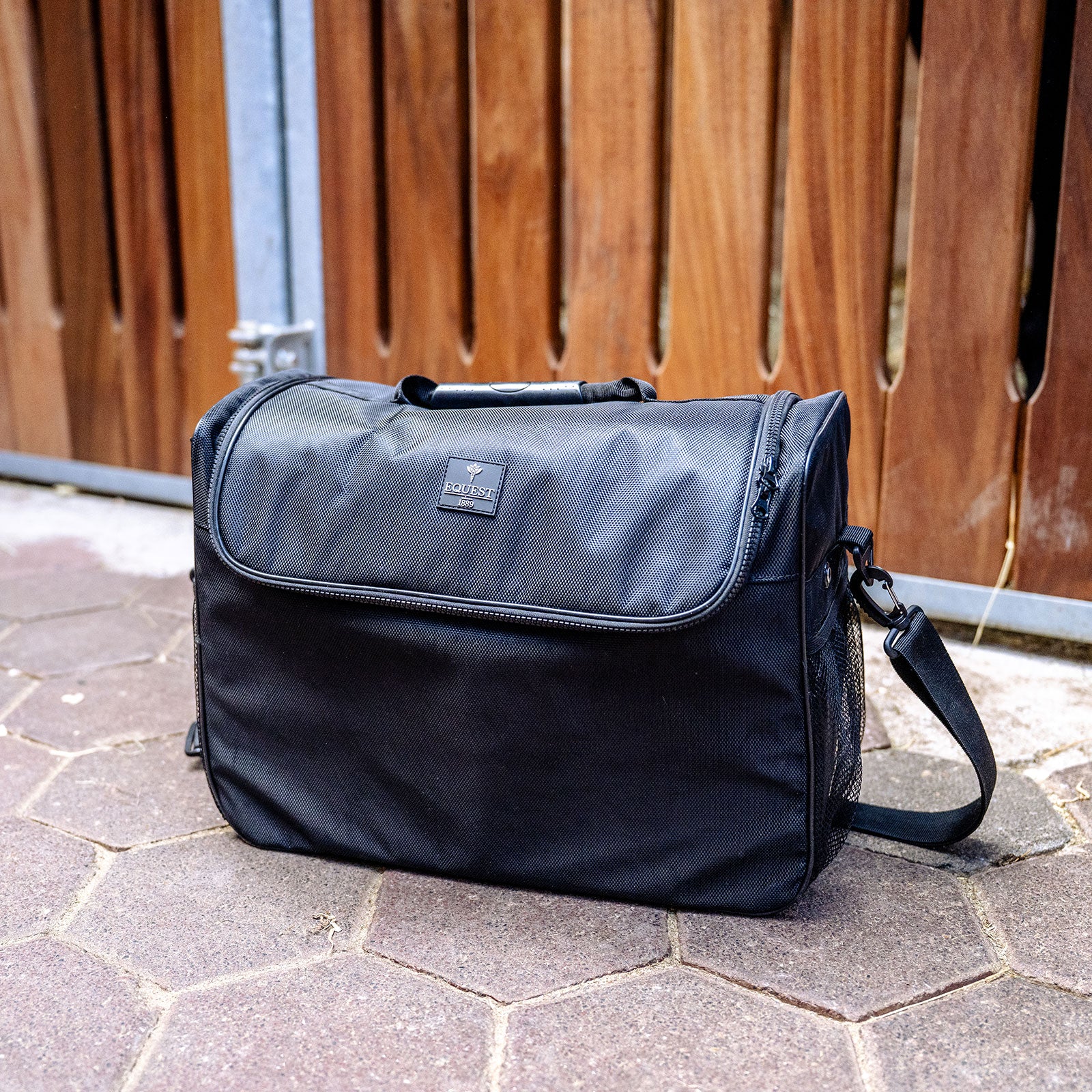 EQUEST Grooming Organizer | vielseitige Aufbewahrungstasche für Reitzubehör