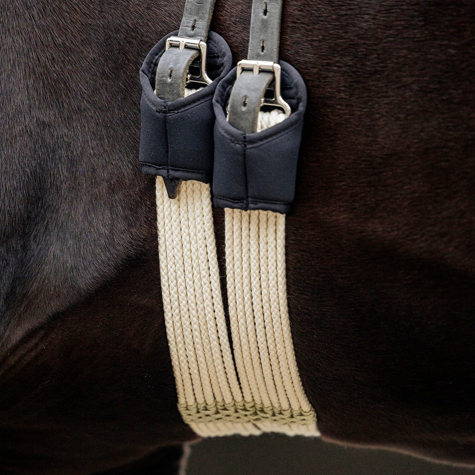 EQUEST Schnurengurt Soft | mit Neopren-Schnallenschutz