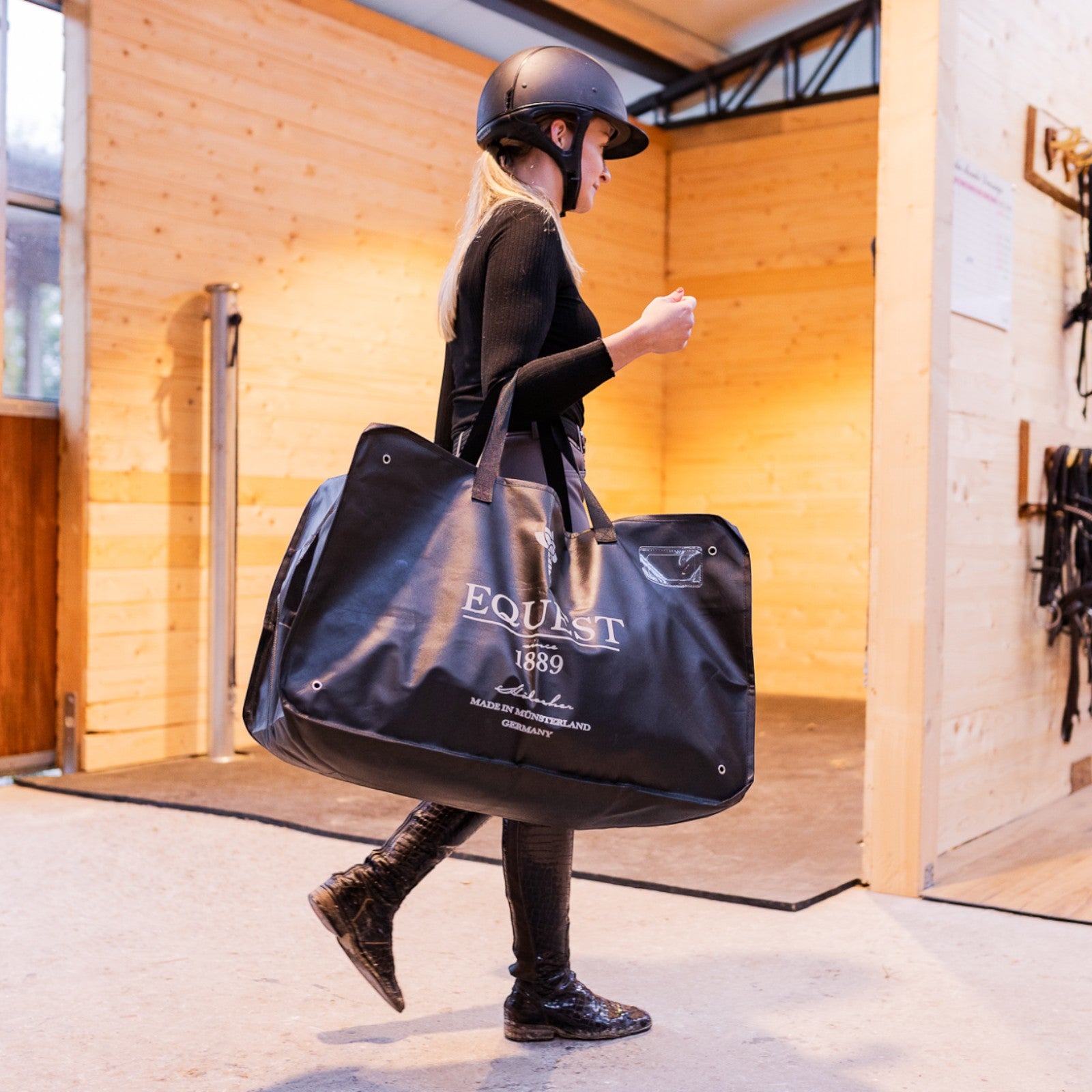 EQUEST Deckentasche